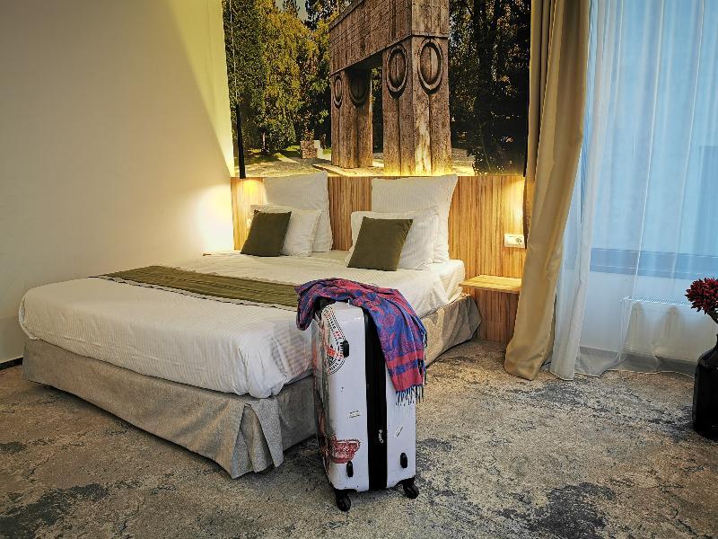 Ymy Boutique Hotel 4*