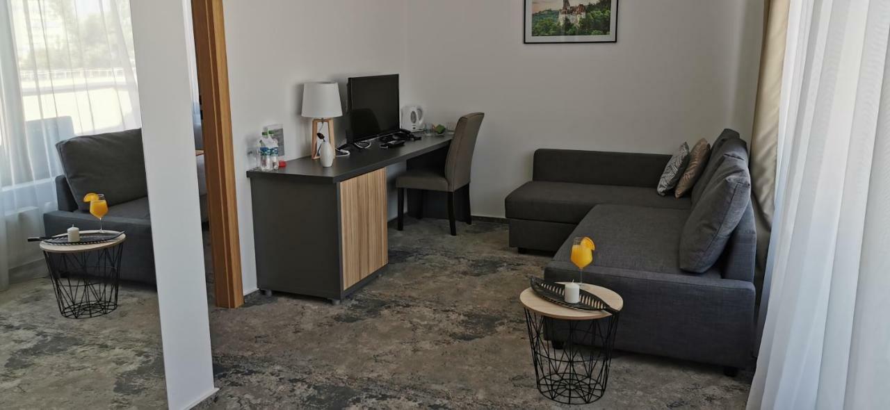 Ymy Boutique 4* Bucureşti