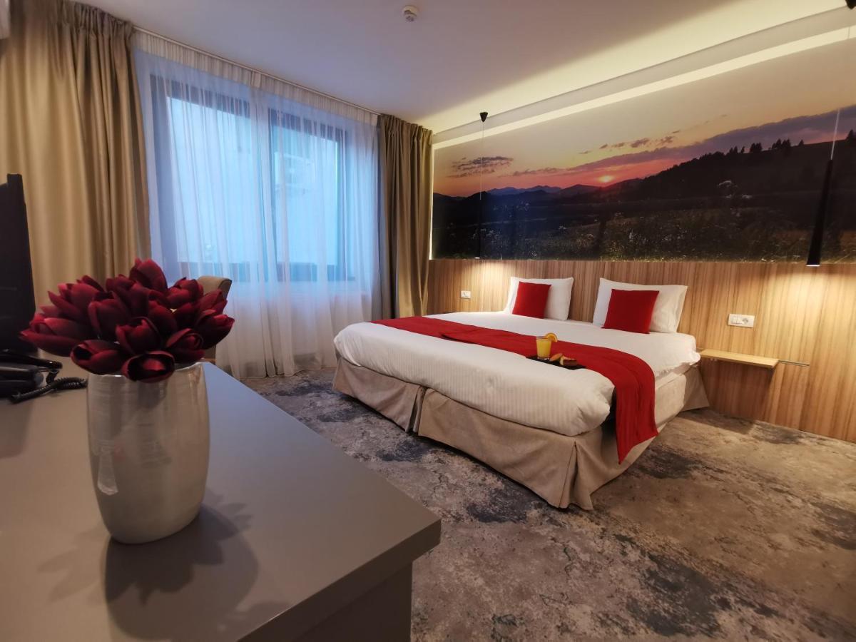 Ymy Boutique Hotel 4*